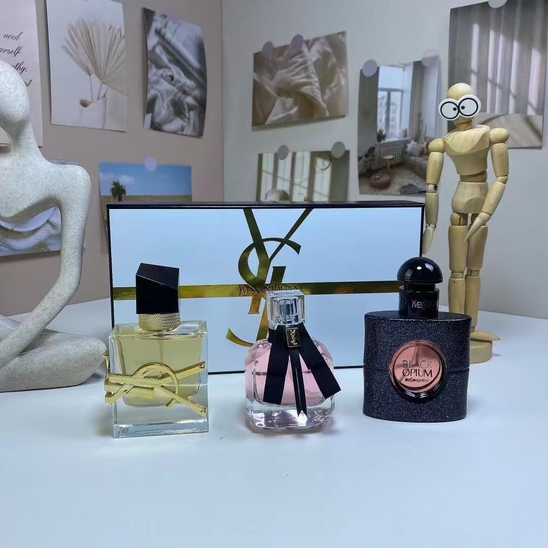 Saint Laurent perfume